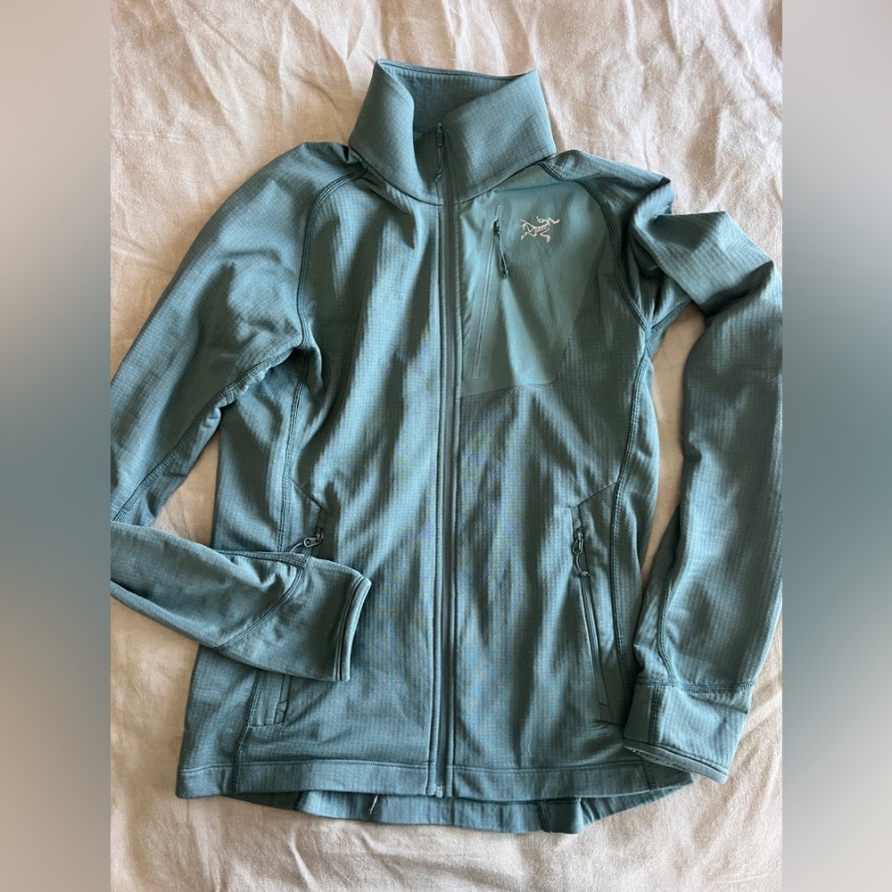Arc'teryx Women's Top in Light Blue